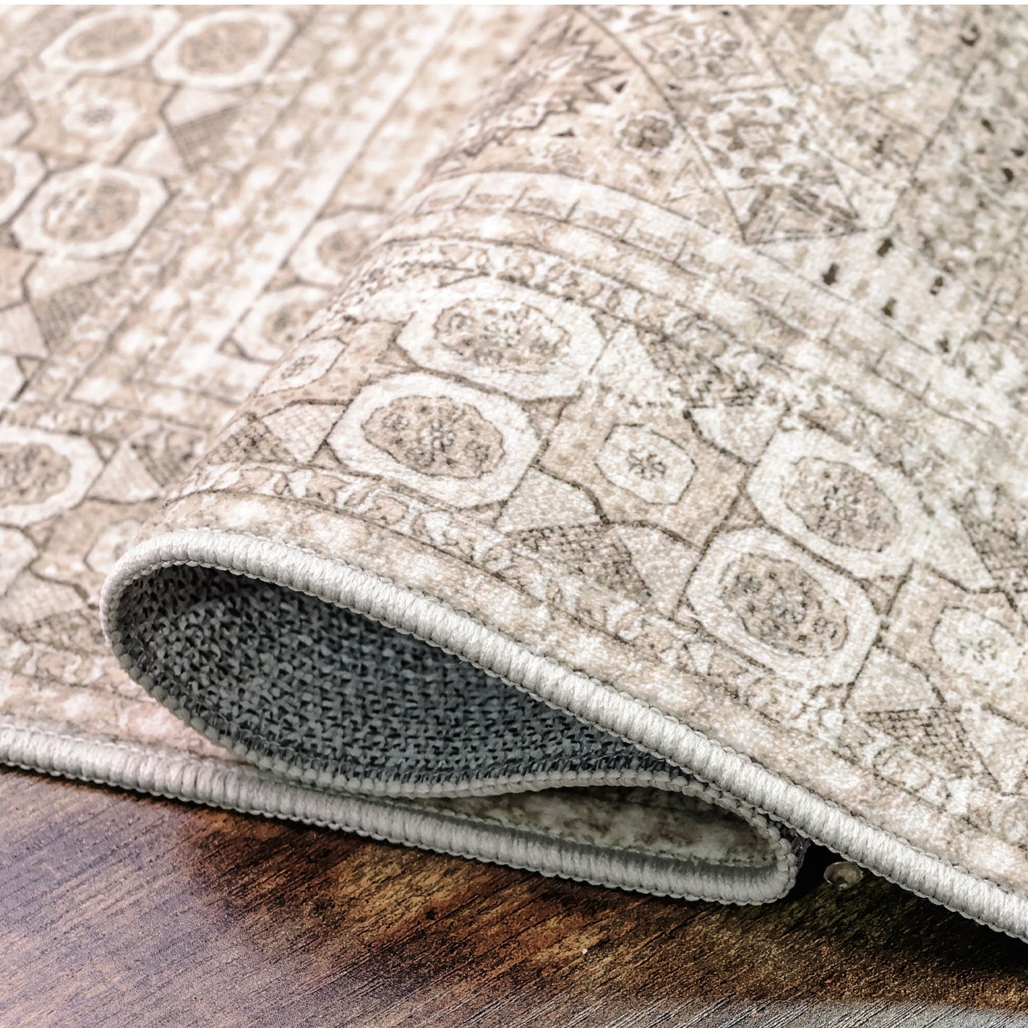 Area Rugs for Living Room 2'x 3' Machine Washable Vintage Print Large Throw Non Slip Bedroom Rugs, Brown